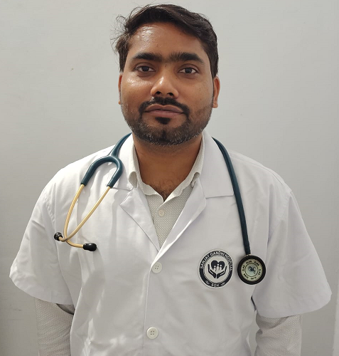 Dr. Ravindra Kumar : Consultant (Paediatrics)